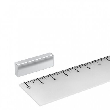 18x8x4 N42 neodüümmagnetid