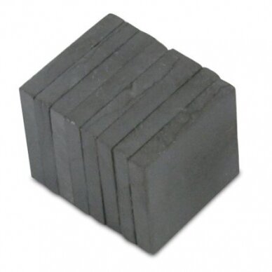 20x20x3 Y35 Block-shaped ferrite magnet 1