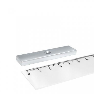 40X15XD8/4X5 N42 Neodymium magnetas su konusu 40X15XD8/4X5 N42 Neodymium magnetas su konusu